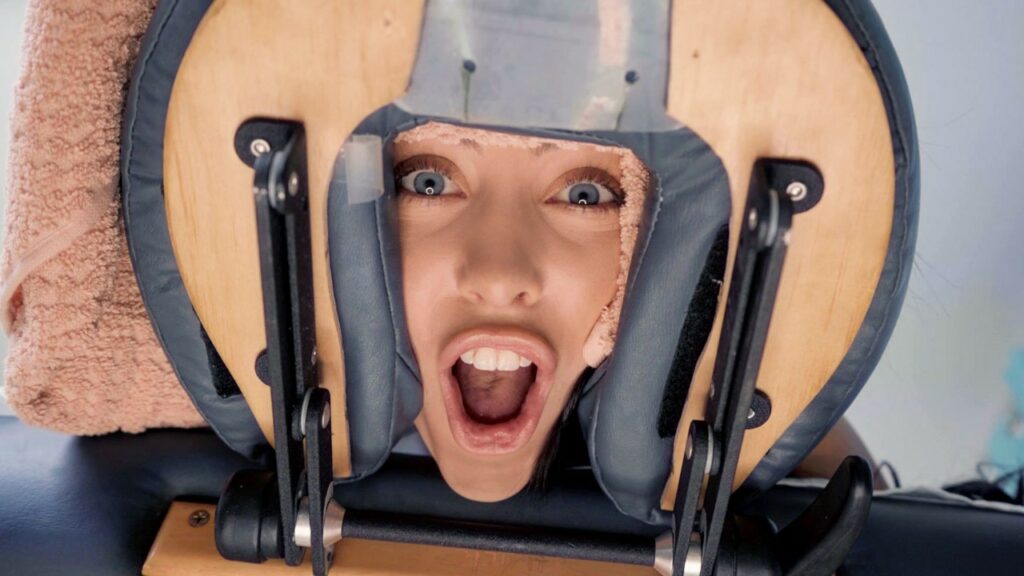 Mofos Releasing Her Anal Tension Theodora Day Lee Bone